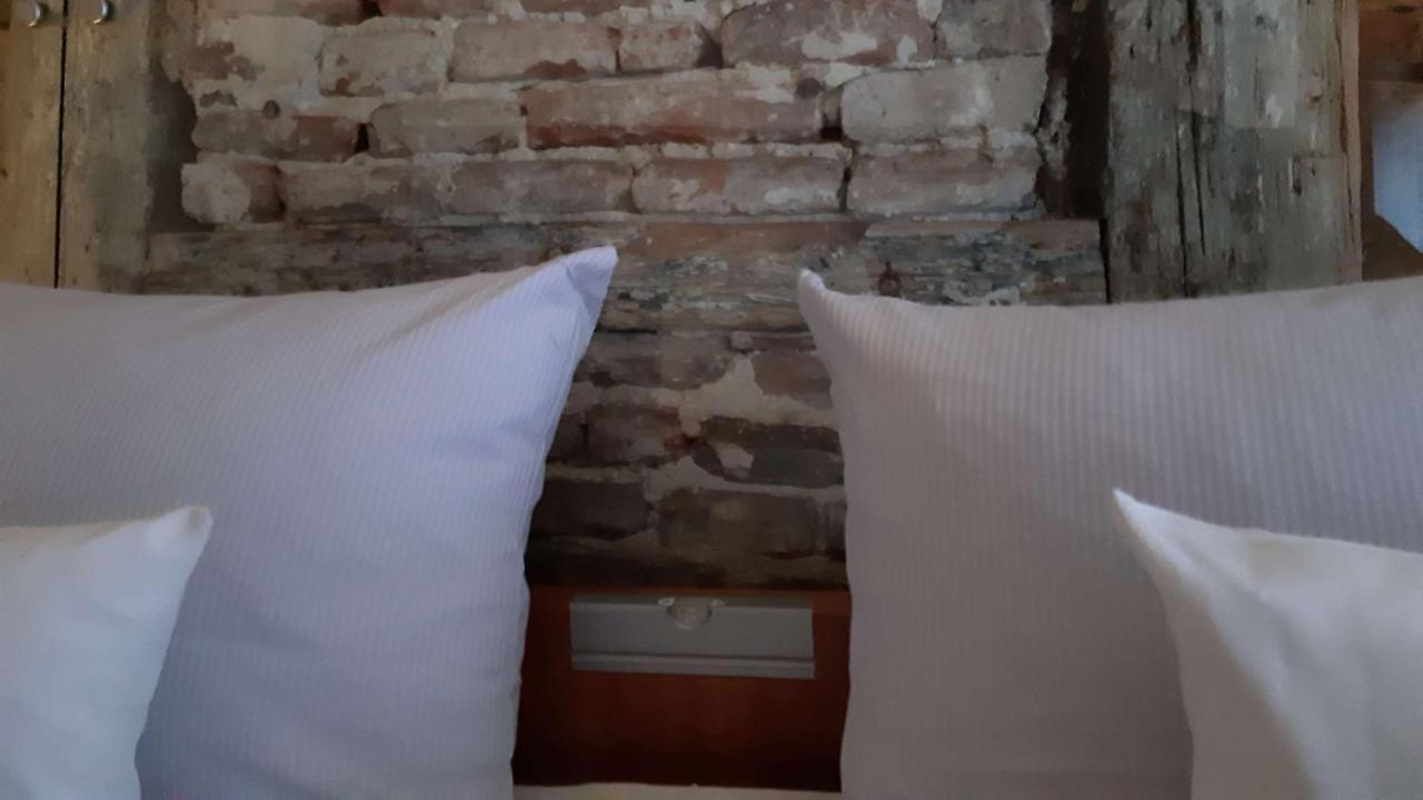 Hotel Schiefes Haus Ulm Zewnętrze zdjęcie
